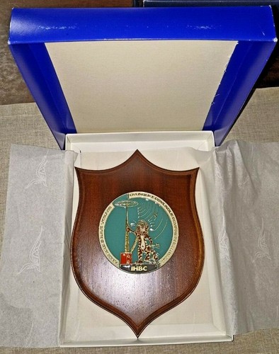 Crest ihbc team radio nave - crest,